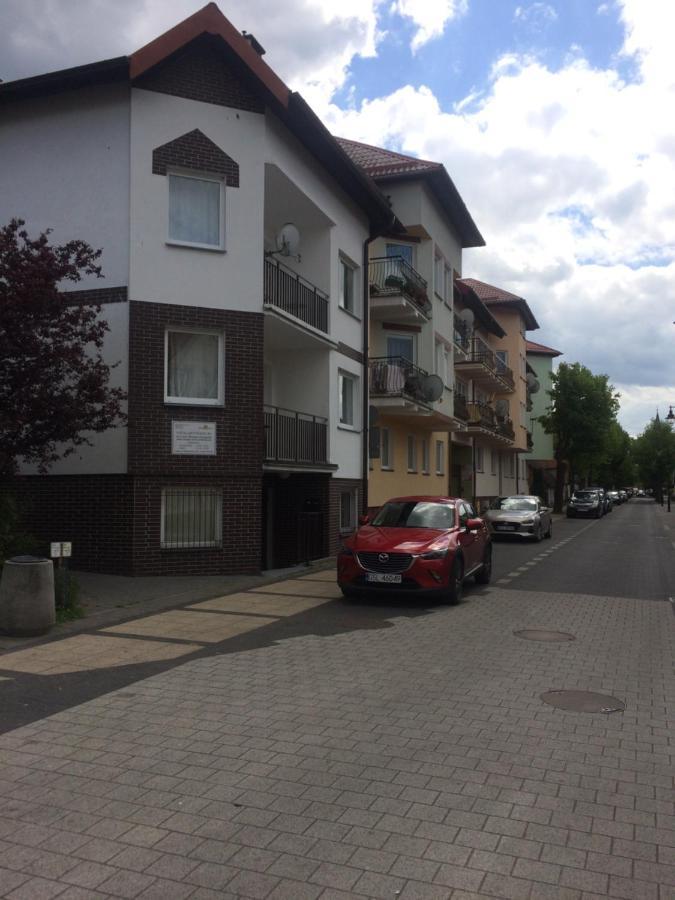 Apartament Przystan W Ustce - 120 M2 - 200 M Od Plazy Mickiewicza 2 Ustka Exterior photo