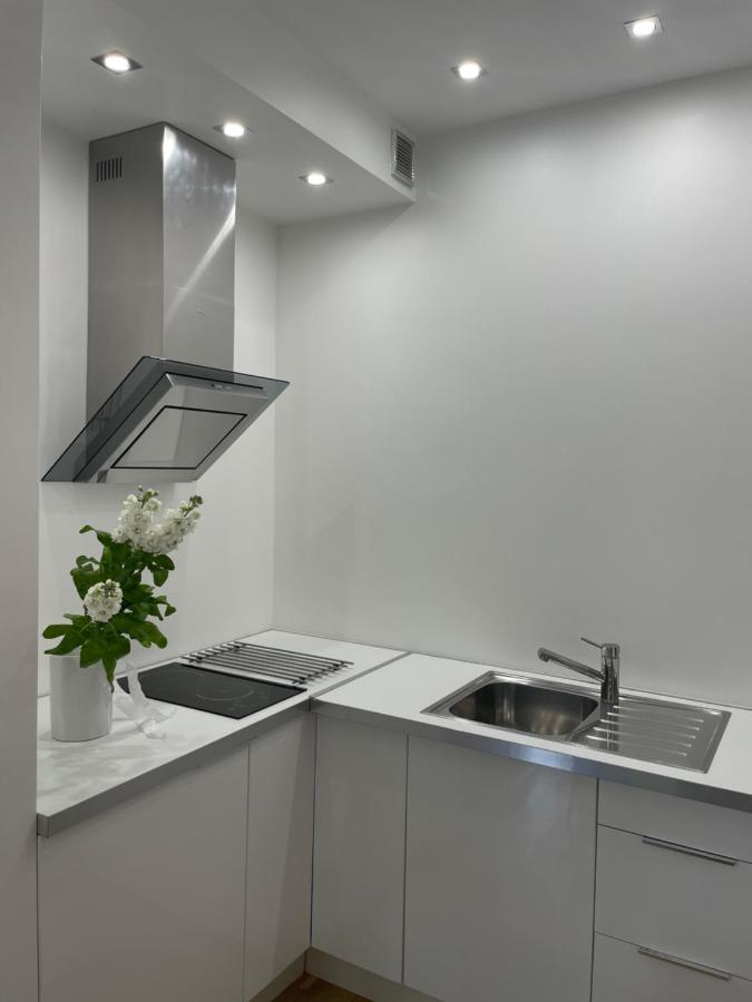 Apartament Przystan W Ustce - 120 M2 - 200 M Od Plazy Mickiewicza 2 Ustka Exterior photo
