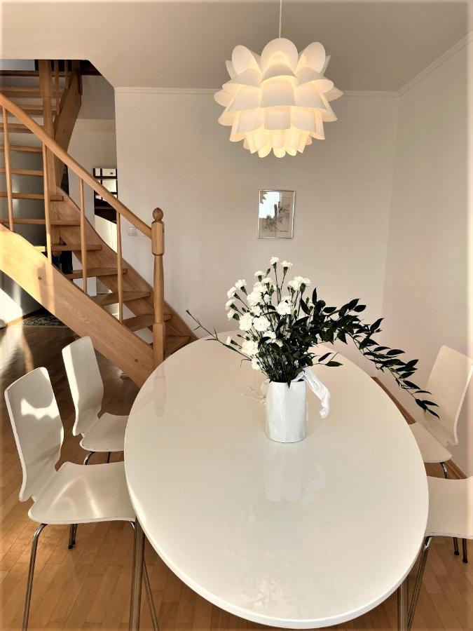 Apartament Przystan W Ustce - 120 M2 - 200 M Od Plazy Mickiewicza 2 Ustka Exterior photo